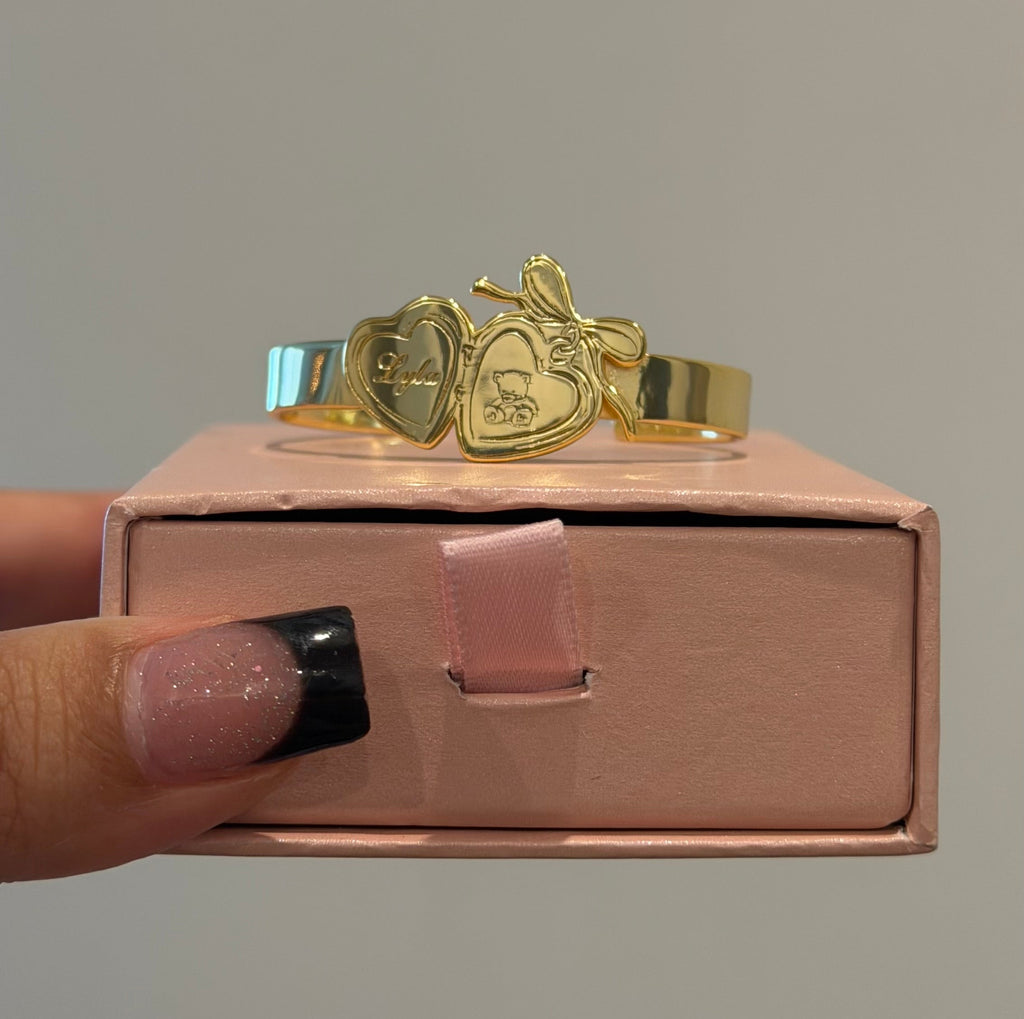 Double heart bracelet