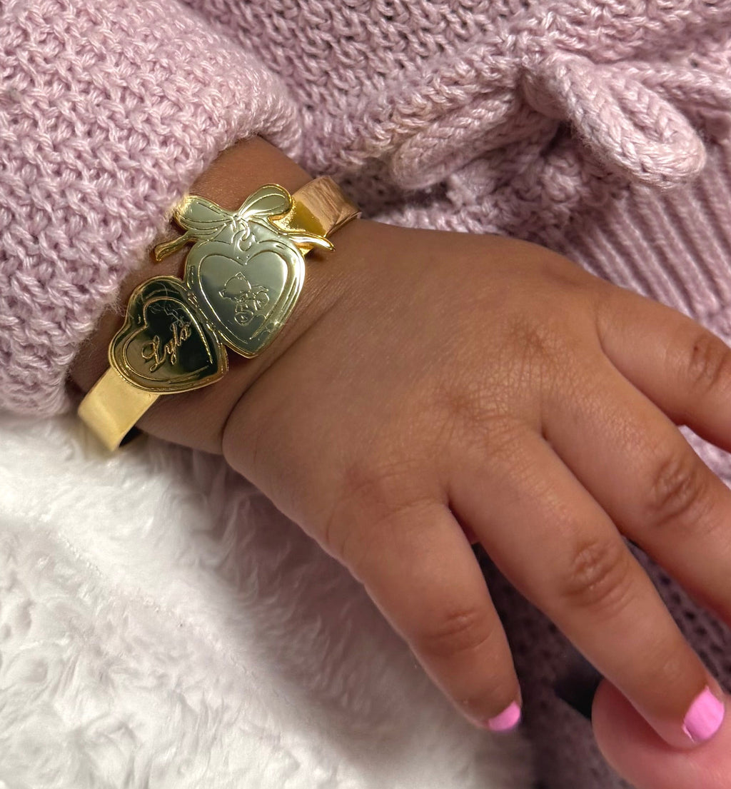 Double heart bracelet